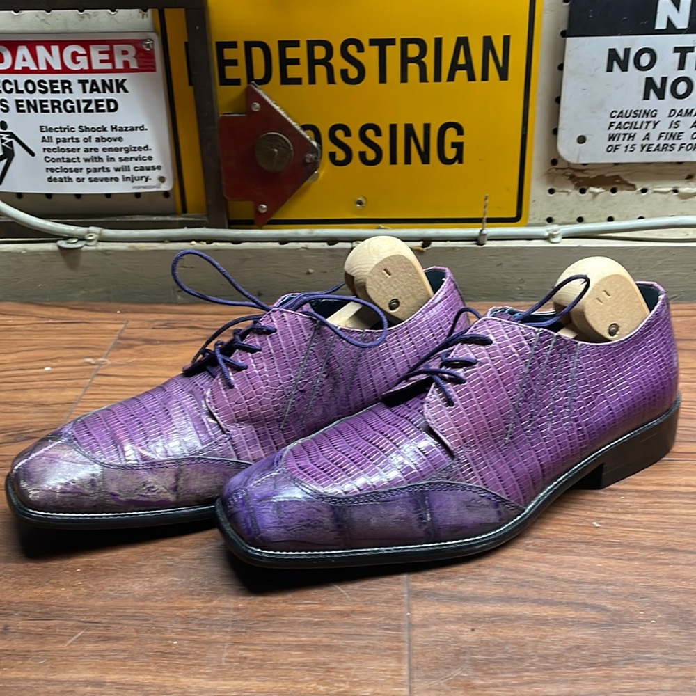 Snakeskin dress shoes